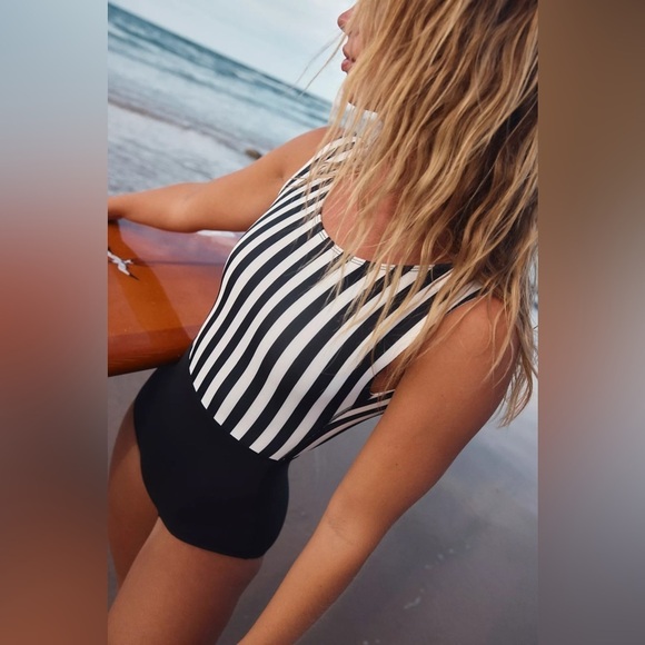 NWT Lido One-Piece Surf Suit - Picture 1 of 5